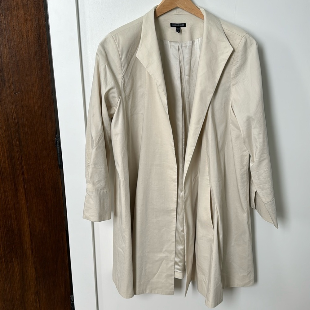 Eileen Fisher silk blend blazer